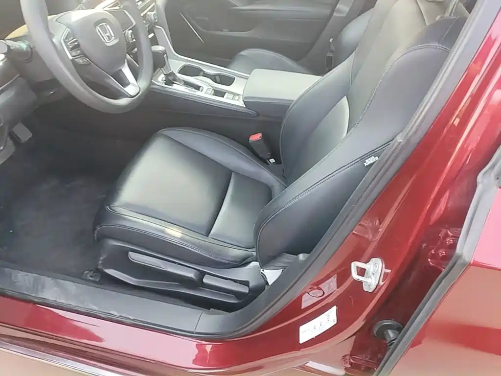 Honda Accord — миниатюра 15