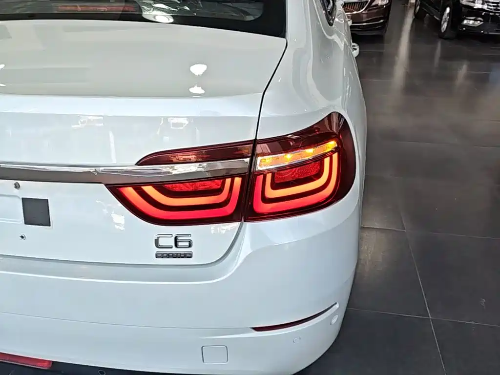 Citroen C6 — миниатюра 8