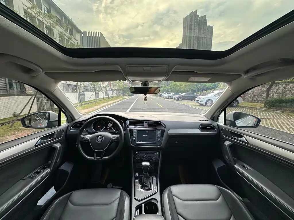 Volkswagen Tiguan L — миниатюра 6