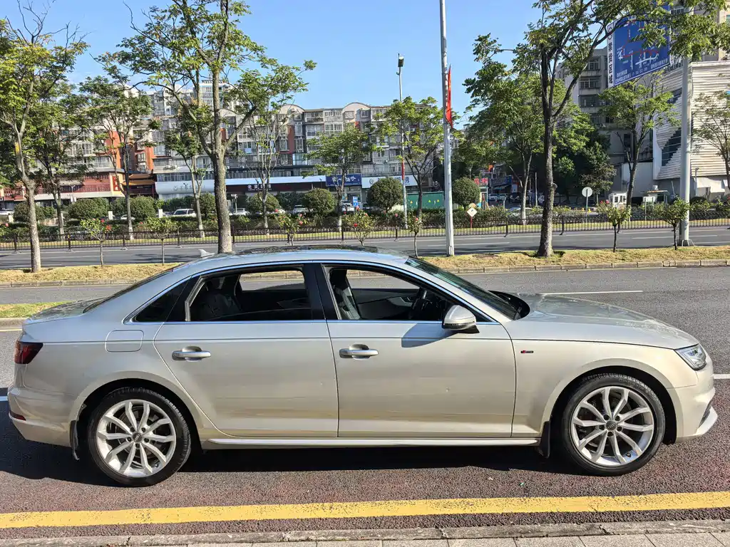 Audi A4L — миниатюра 18