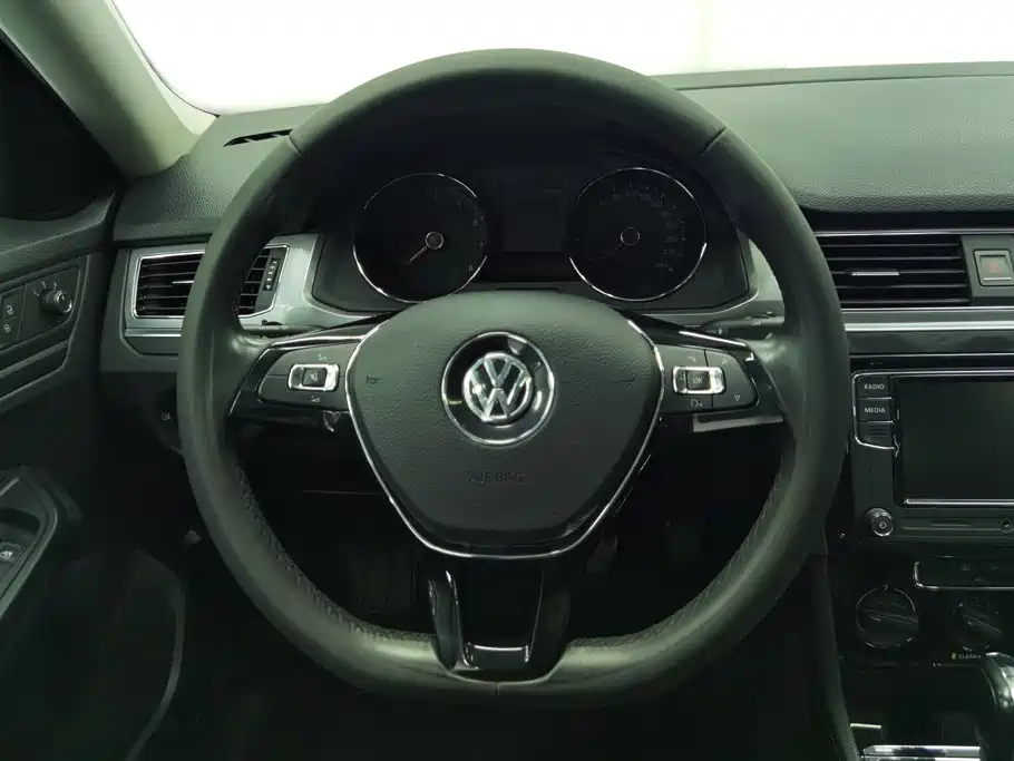 Volkswagen Bora — миниатюра 15