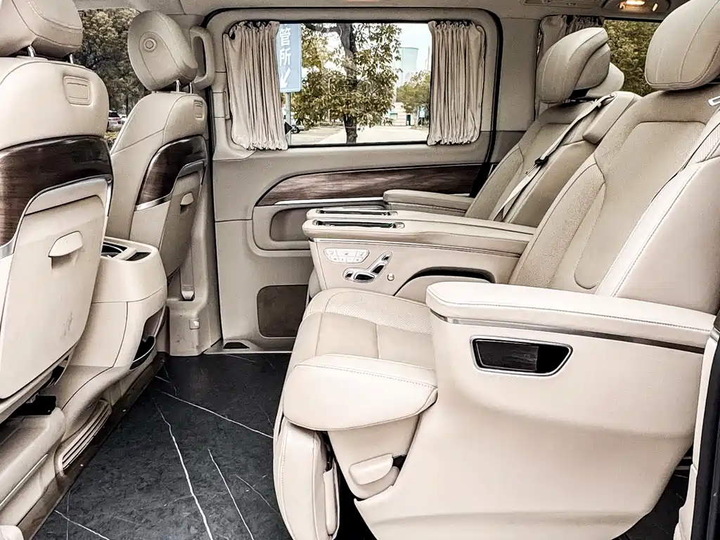 Mercedes-Benz V-Class V 2022 V 260 L Luxury