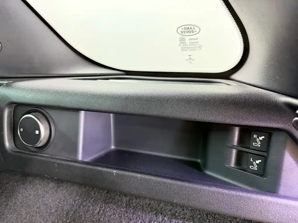 Land Rover Discovery Sport — миниатюра 16