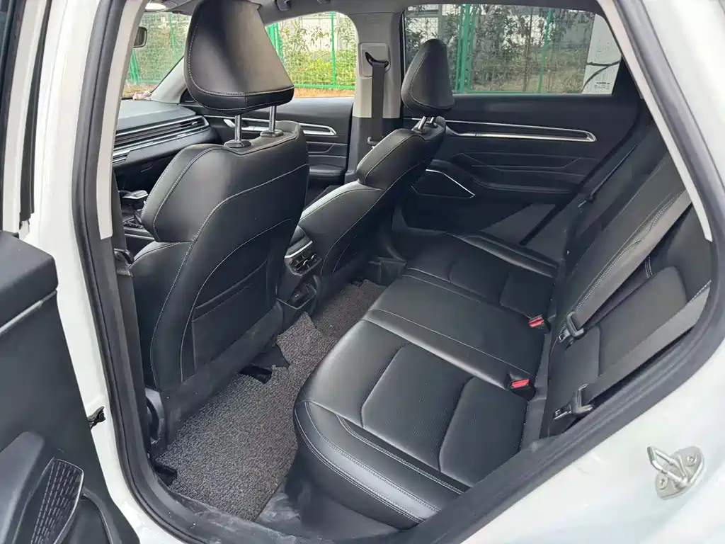 Geely Emgrand — миниатюра 9