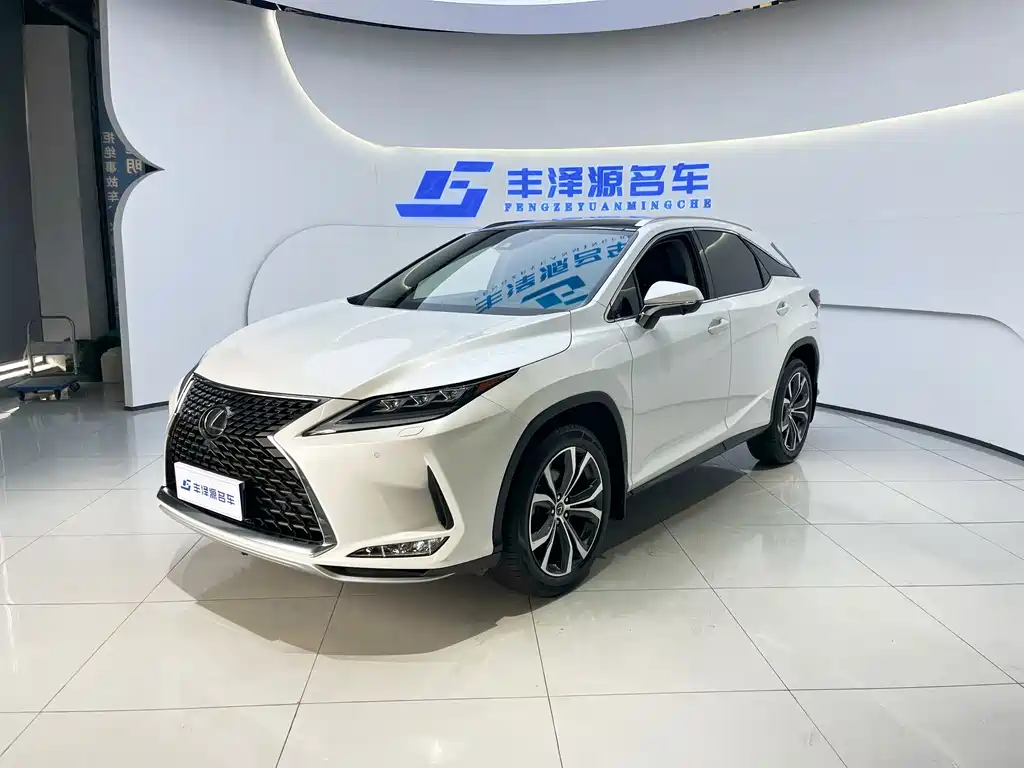 Lexus RX 2022