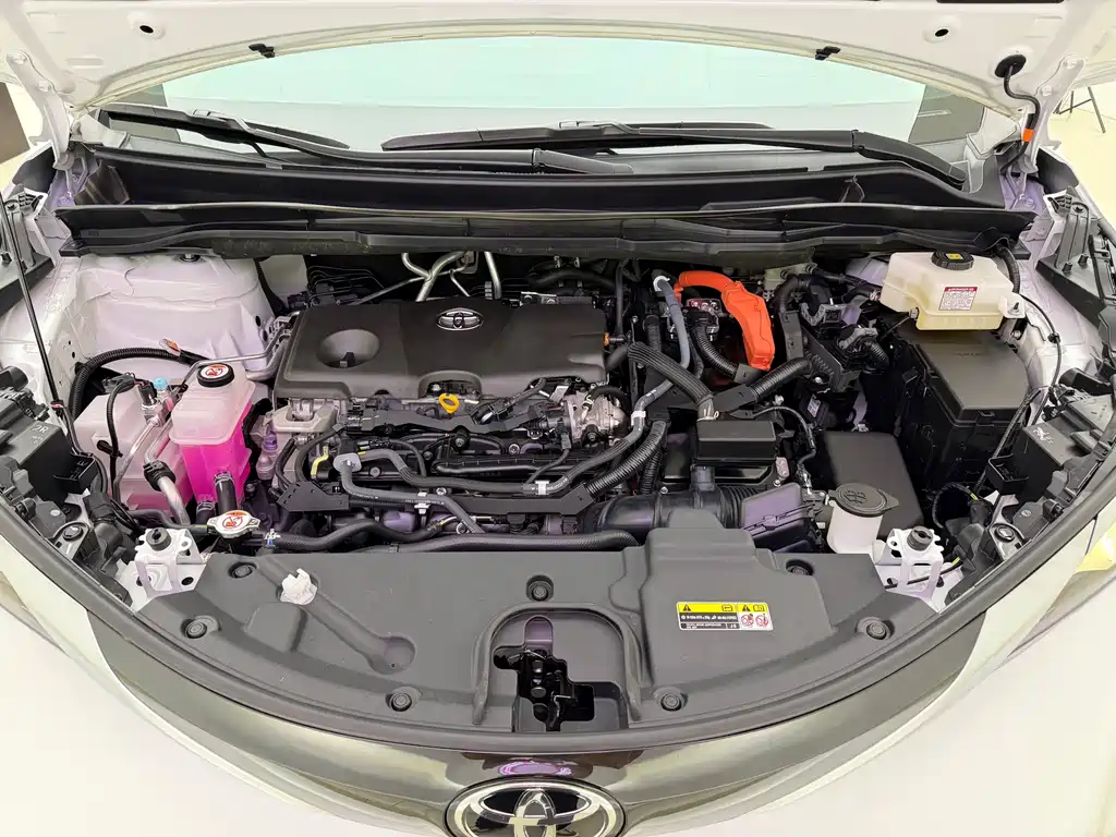 Toyota Granvia 2024 2.5L Luxury PLUS
