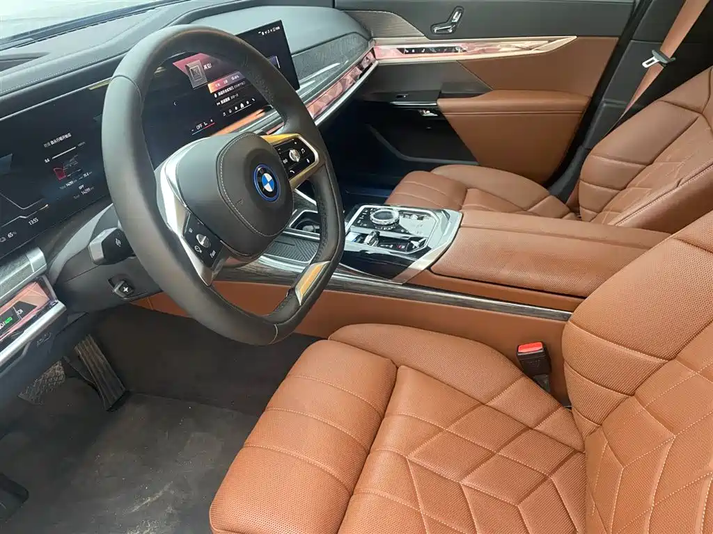 BMW i7 2023 eDrive50L Premium Luxury