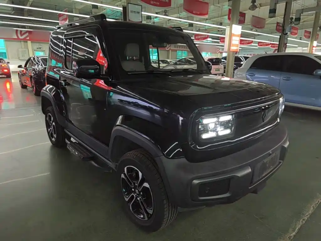 Baojun Yueye — миниатюра 4