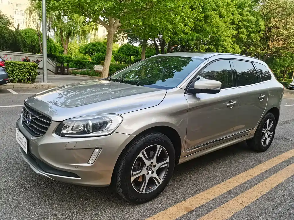 Volvo XC60 (Import) 2014