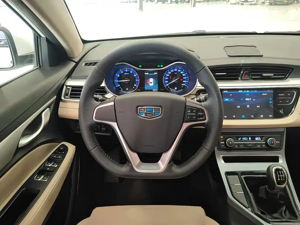 Geely Emgrand — миниатюра 11
