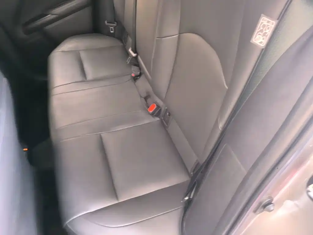 Lexus UX New Energy — миниатюра 17