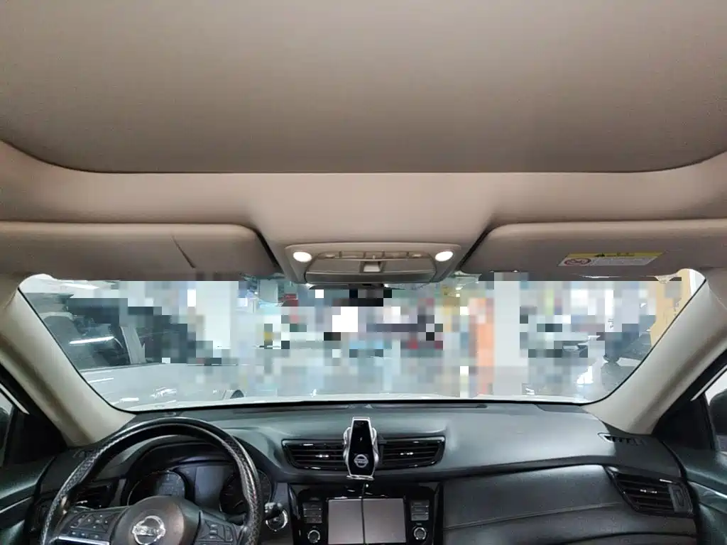 Nissan X-Trail — миниатюра 18