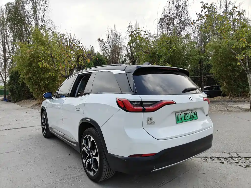 NIO NIO ES8
