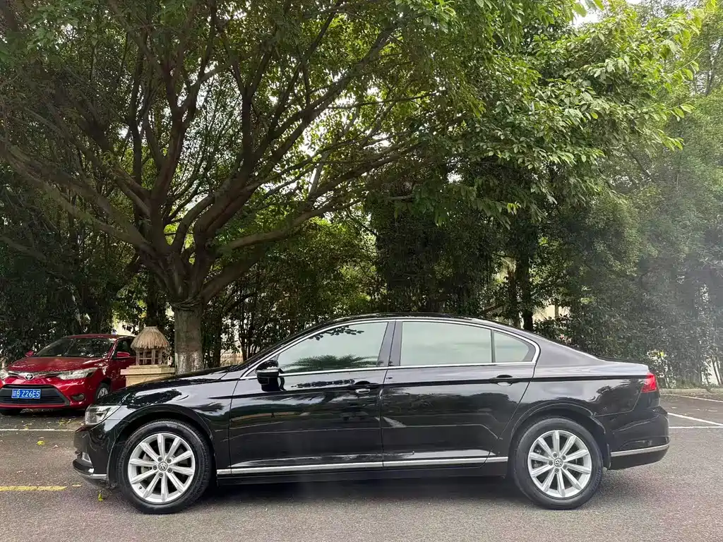 Volkswagen Magotan — миниатюра 10