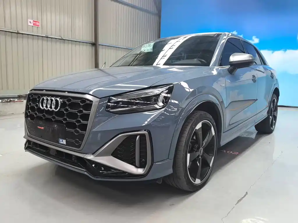 Audi Q2L 2021