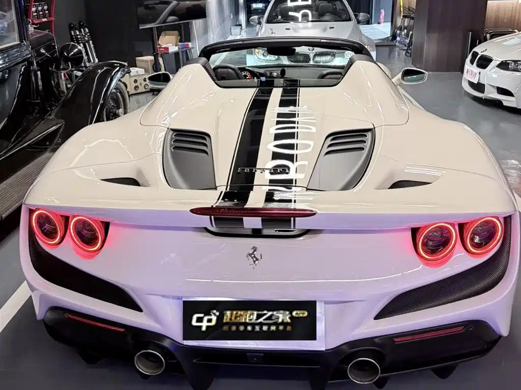 Ferrari F8 2020 Spider 3.9T V8