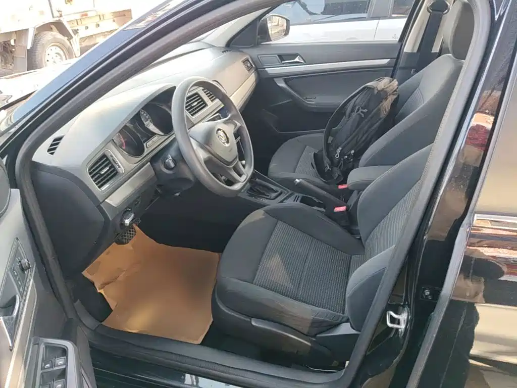Volkswagen Lavida — миниатюра 15