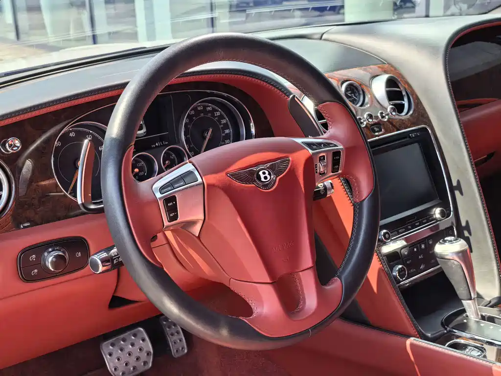 Bentley Continental — миниатюра 6
