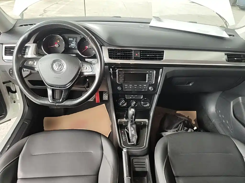 Volkswagen Bora — миниатюра 10