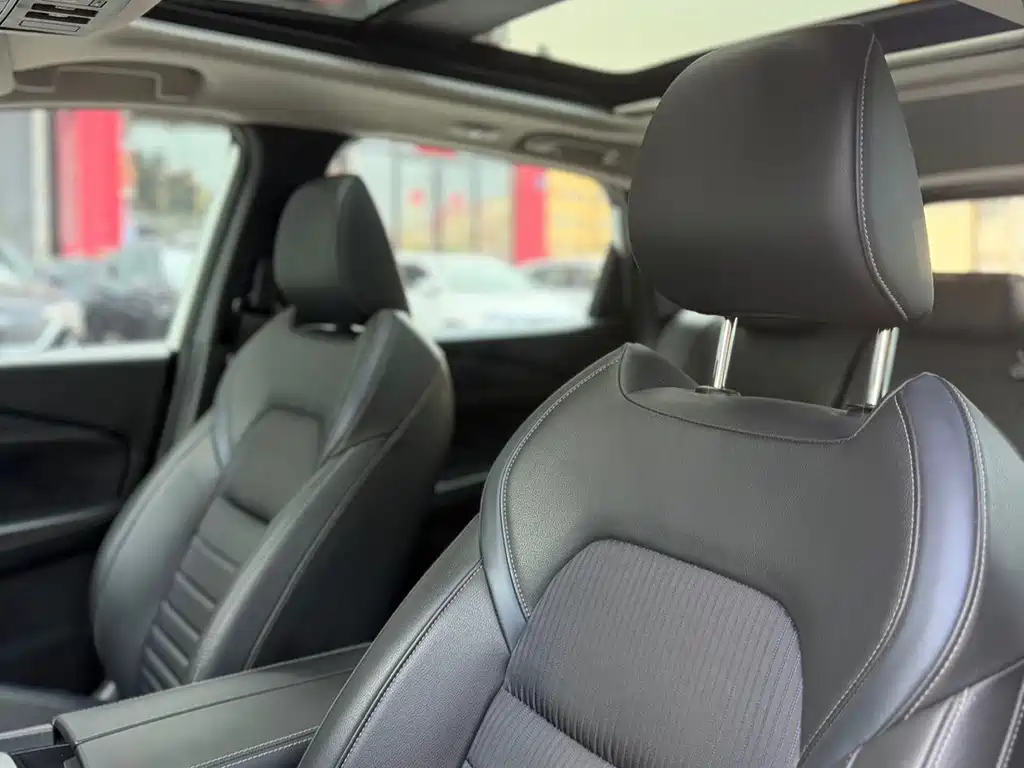 Nissan Qashqai — миниатюра 18