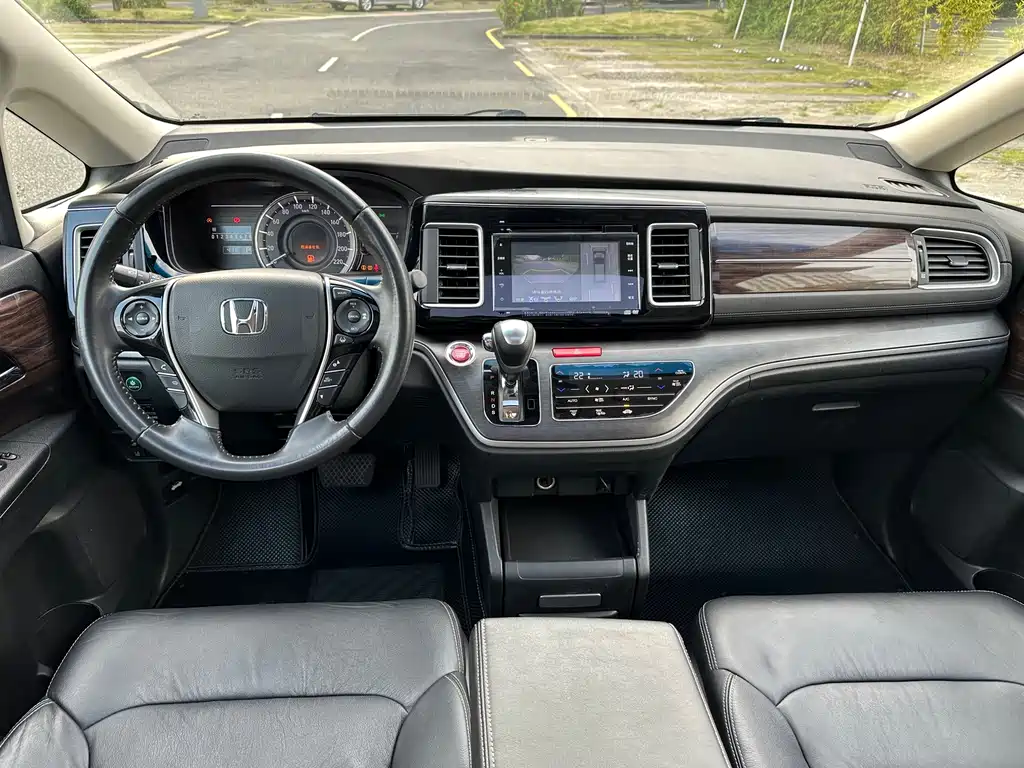 Honda Elysion — миниатюра 7