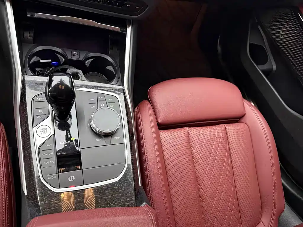 BMW 3 Series — миниатюра 13