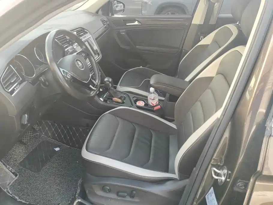 Volkswagen Tiguan L — миниатюра 9