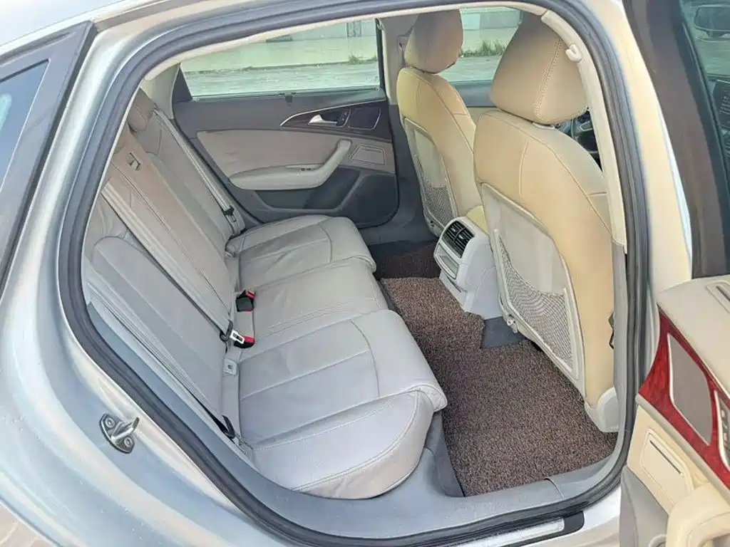 Audi A6L — миниатюра 6