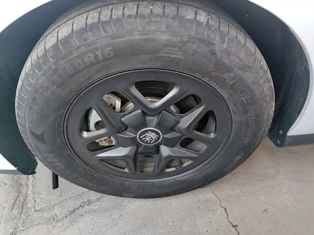 BYD Qin PLUS — миниатюра 23