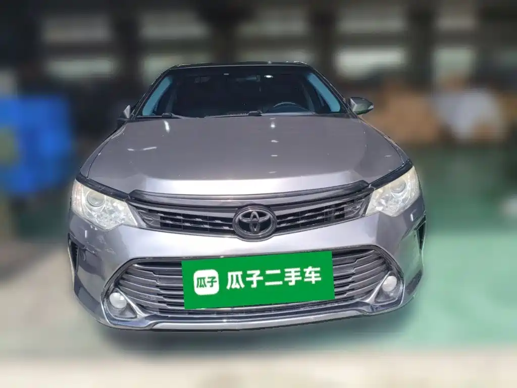 Toyota Camry — миниатюра 23