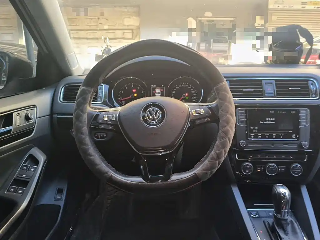 Volkswagen Sagitar — миниатюра 11