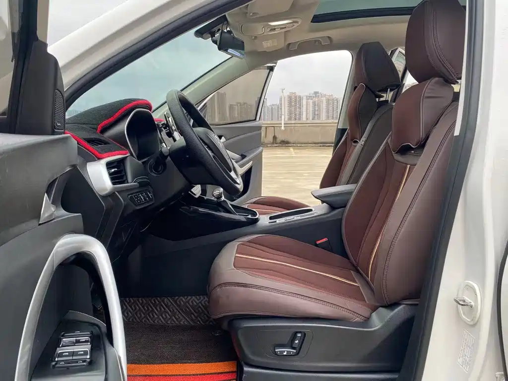 Baojun 530 — миниатюра 10