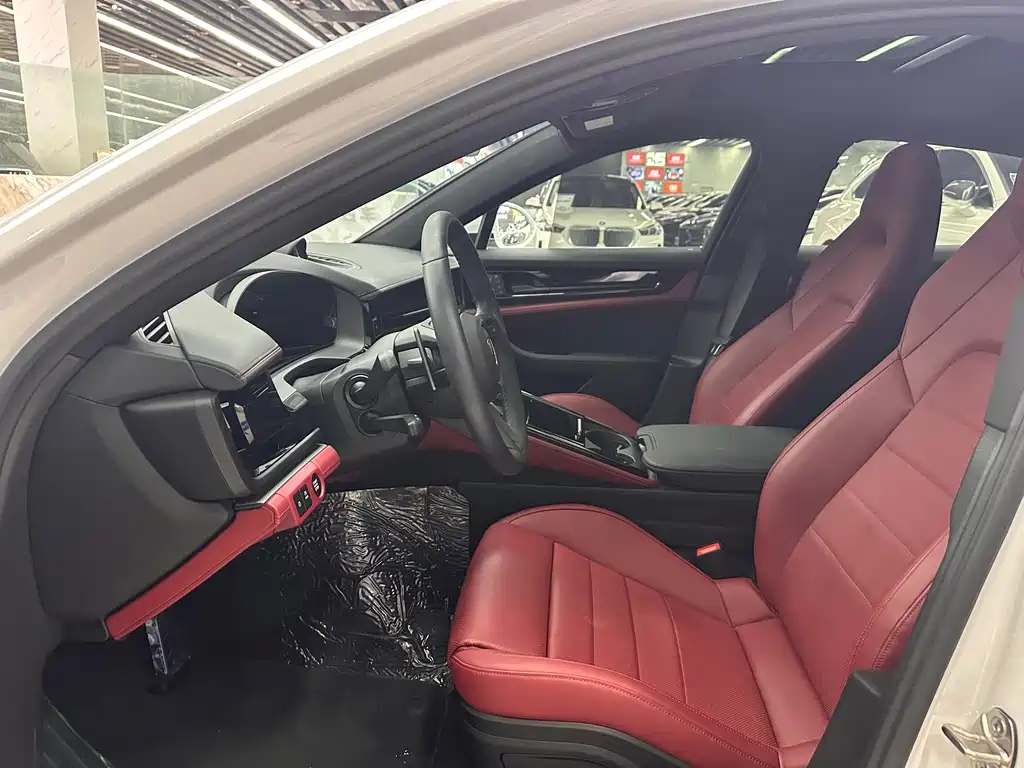 Porsche Panamera — миниатюра 5