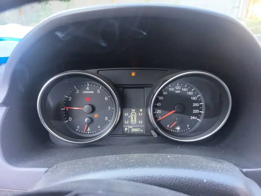 Haval M6 — миниатюра 12