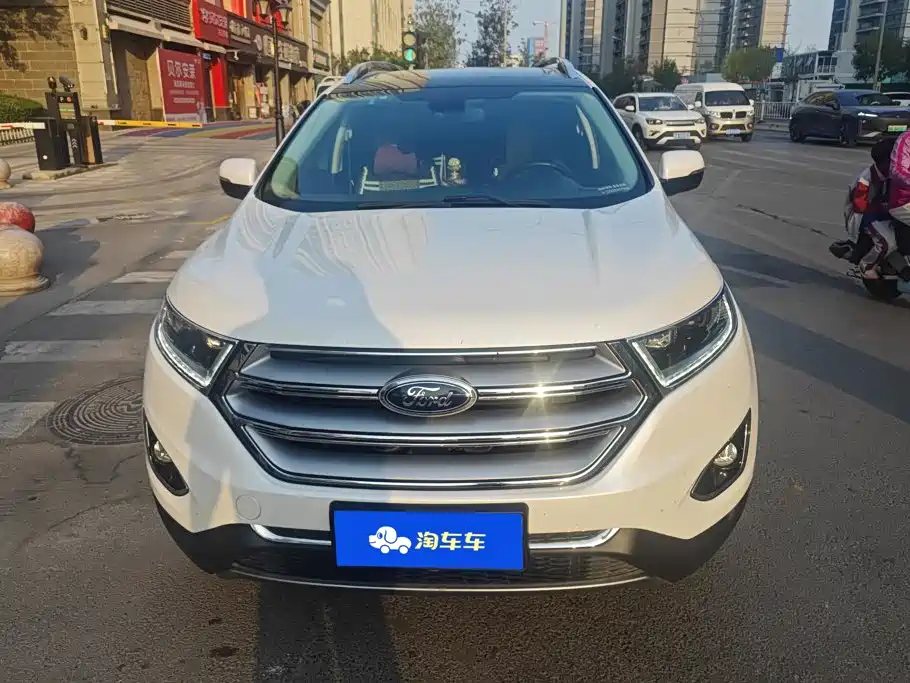 Ford Edge — миниатюра 2