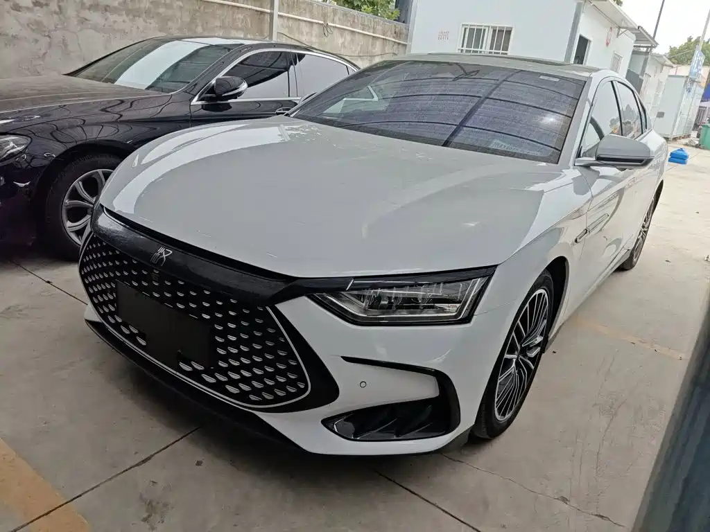 BYD Han — миниатюра 2