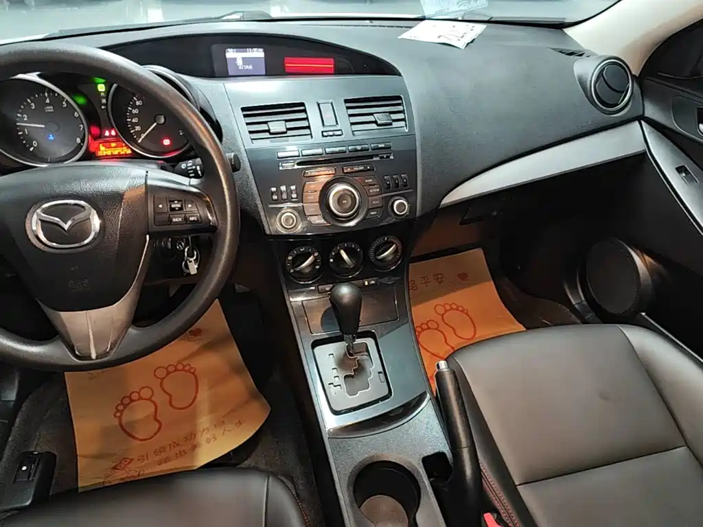 Mazda 3 Xingcheng — миниатюра 14