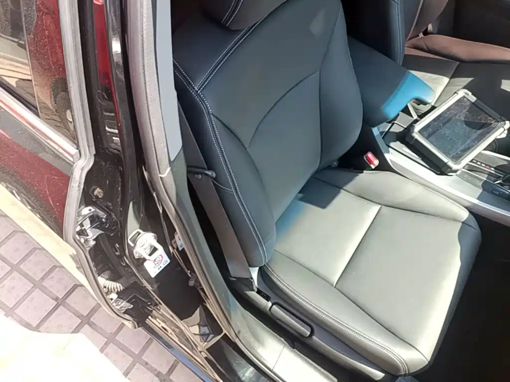 Honda Accord — миниатюра 25