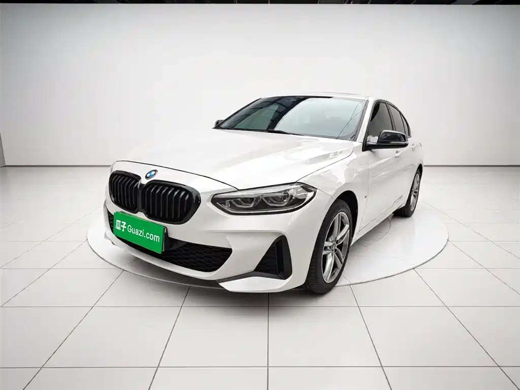 BMW 1 Series 2022