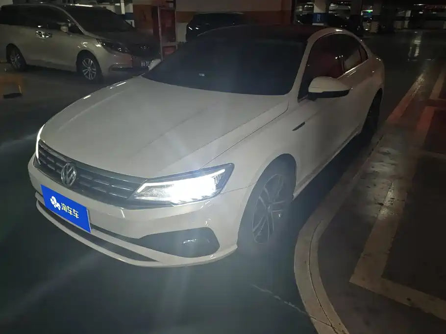 Volkswagen Lamando