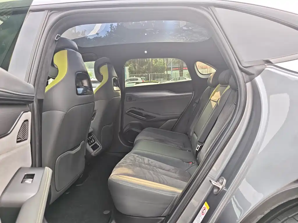 BYD L EV — миниатюра 15