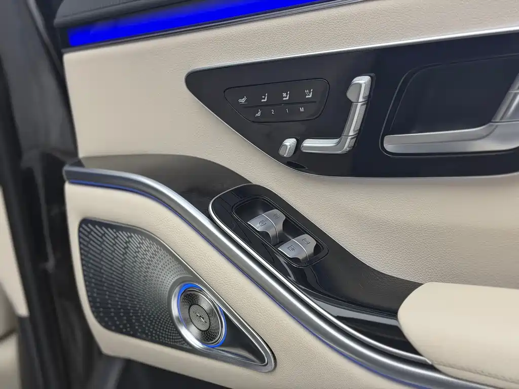Mercedes-Benz S-Class — миниатюра 9