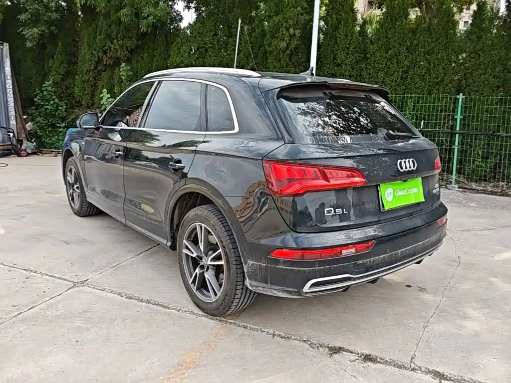 Audi Q5L — миниатюра 5