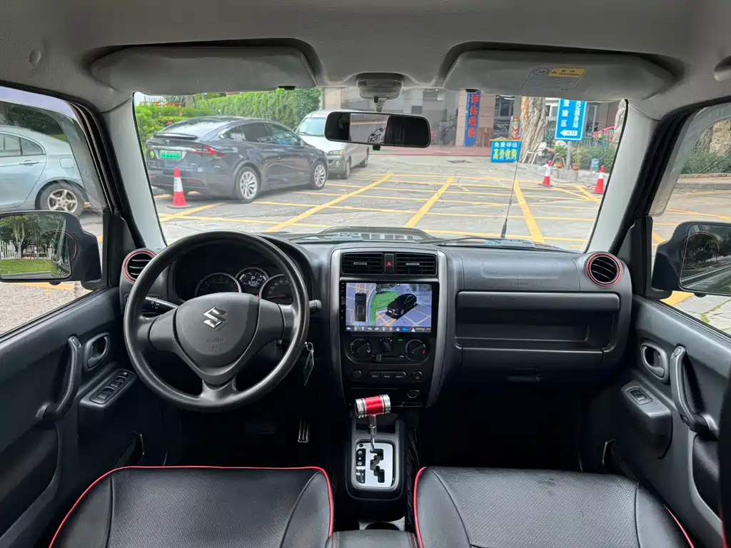Suzuki Jimny — миниатюра 7