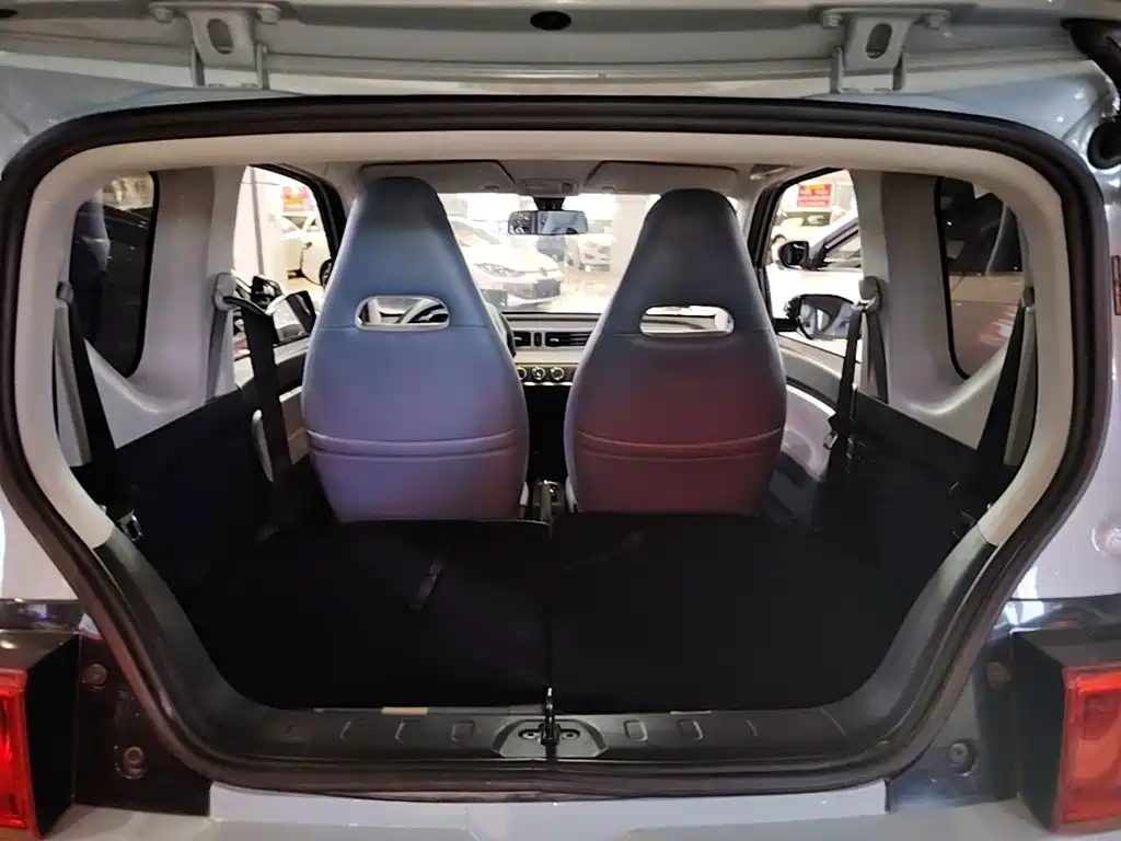 Wuling MINIEV — миниатюра 19