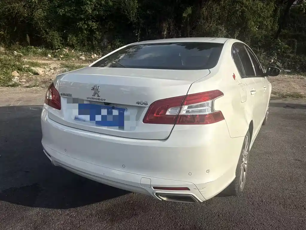 Peugeot 408 — миниатюра 10