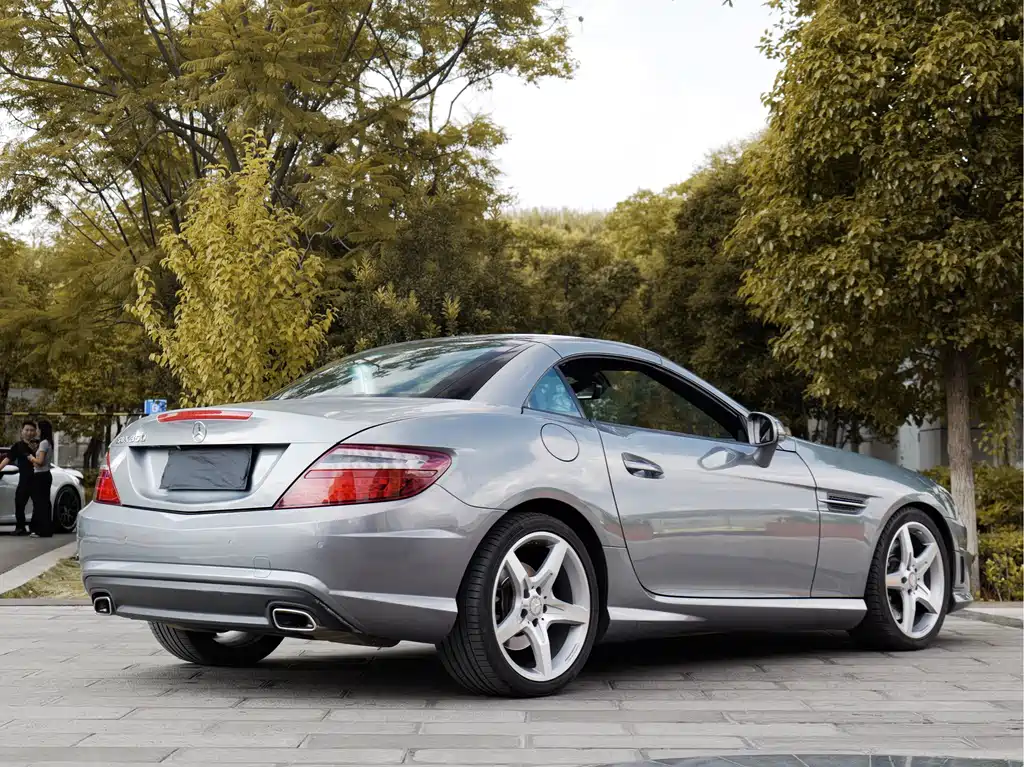 Mercedes-Benz SLK-Class — миниатюра 7