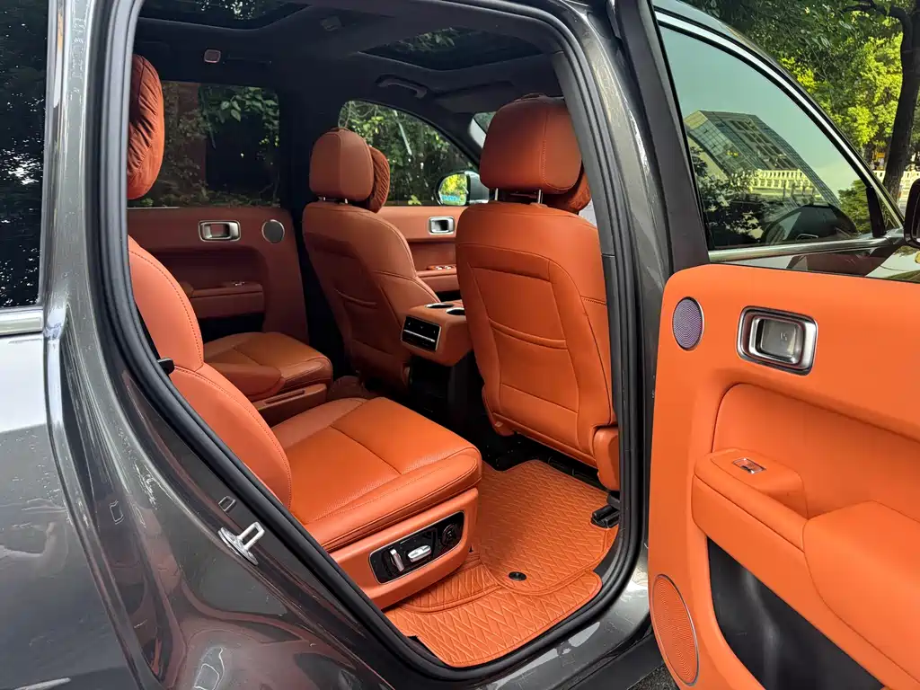 Li Auto Li L8 — миниатюра 9