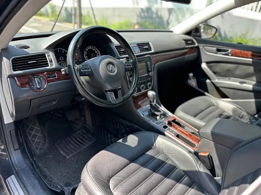 Volkswagen Passat — миниатюра 11