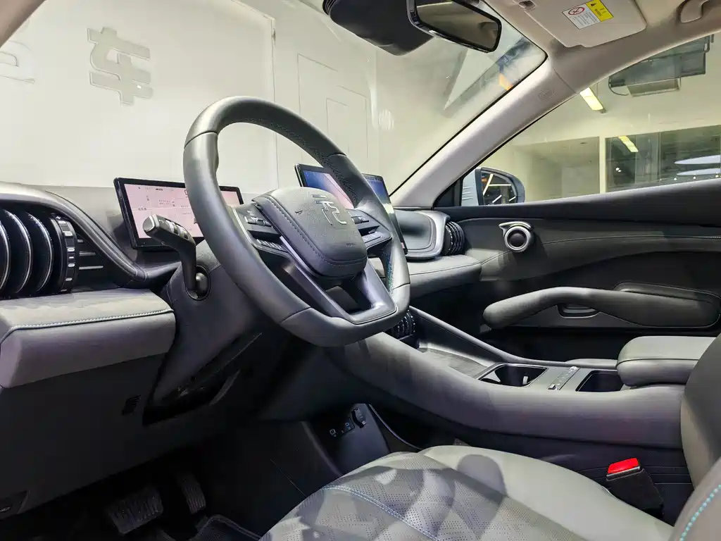 BYD Yuan Plus — миниатюра 4